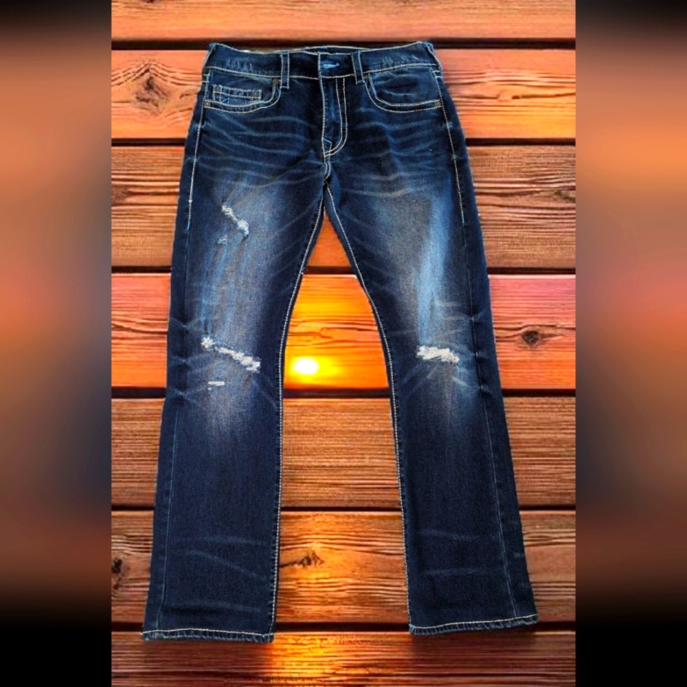 True Religion Men's Ricky Relaxed Straight Size 33 Blue W/ White Stitching EUC!